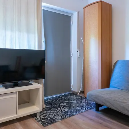 Apartamento Kleines Souterrain Direkt Am Park Wiesbaden