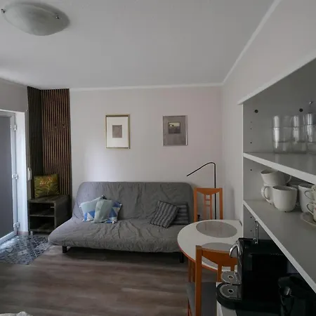 Kleines Souterrain Direkt Am Park Apartamento *