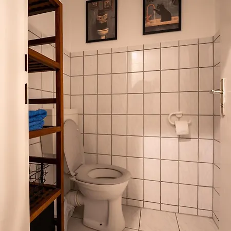 Kleines Souterrain Direkt Am Park Wiesbaden