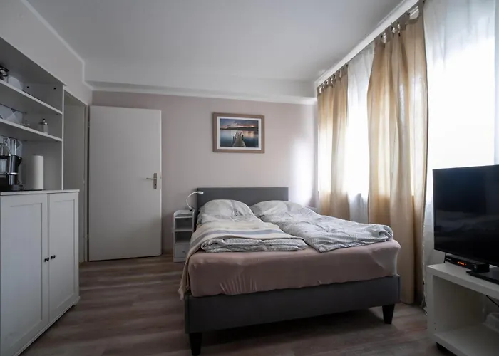 Kleines Souterrain Direkt Am Park Apartamento *