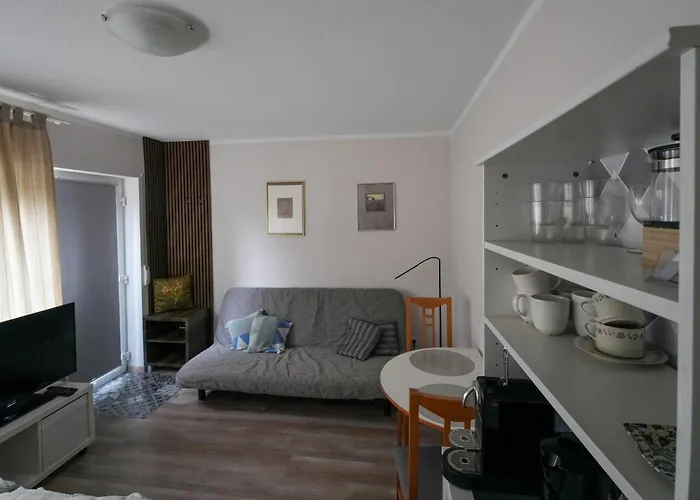 Kleines Souterrain Direkt Am Park Apartamento *