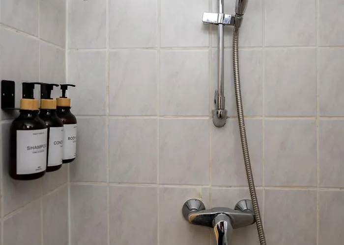 Kleines Souterrain Direkt Am Park Apartamento